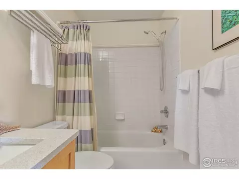Bath - 3174 Foundry Pl, Boulder, CO 80301 photo 2 of 2