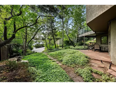 Exterior - 3945 Promontory Ct, Boulder, CO 80304 photo 7 of 17