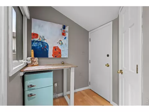 Entry Way - 3945 Promontory Ct, Boulder, CO 80304 photo 2 of 2