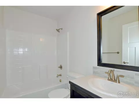 Bath - 3300 Sapphire Ct, Evans, CO 80634 photo 5 of 6