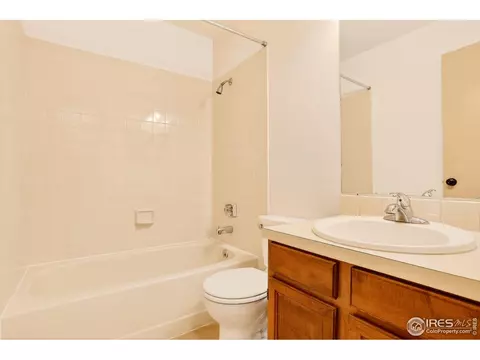 Bath - 3575 28th St #104, Boulder, CO 80301 photo 1 of 2