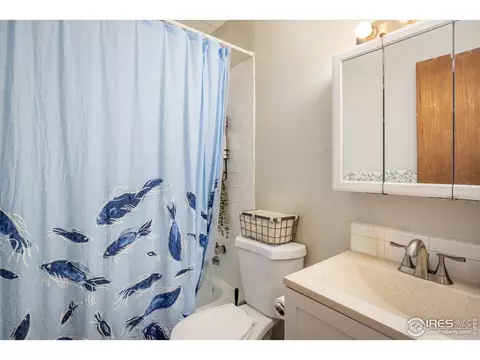Bath - 1938 Spruce St, Boulder, CO 80302 photo 2 of 2
