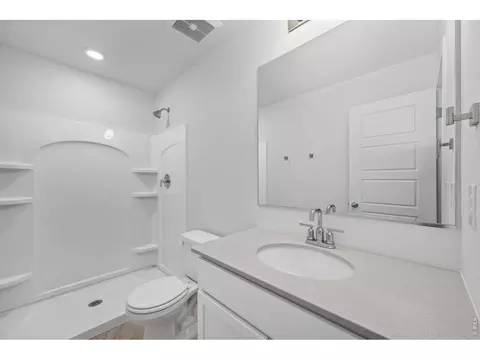 Bath - 3905 Net St, Evans, CO 80620 photo 1 of 2