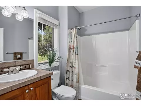 Bath - 6349 Ashcroft Rd, Greeley, CO 80634 photo 5 of 5