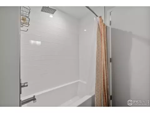 Bath - 2718 Pine St #301, Boulder, CO 80302 photo 5 of 5
