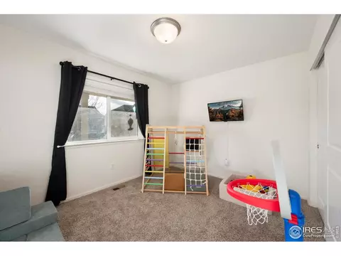 Bedroom - 1995 Thundercloud Dr, Windsor, CO 80550 photo 3 of 4