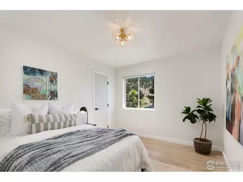 Bedroom - 125 Longs Peak Dr, Lyons, CO 80540 photo 4 of 7