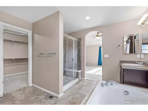 Bath - 8528 Raspberry Dr, Longmont, CO 80504 photo 4 of 4