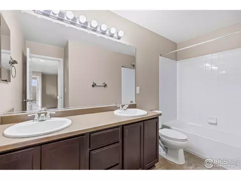 Bath - 8528 Raspberry Dr, Longmont, CO 80504 photo 2 of 4