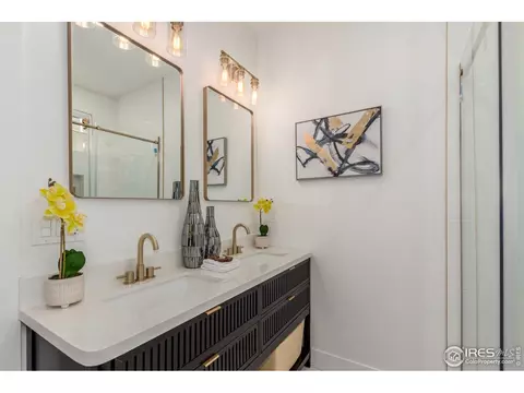 266 Stuart St, Denver, CO 80219 photo 13