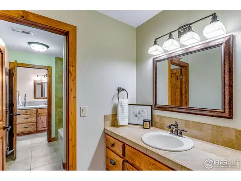 Bath - 37127 Soaring Eagle Cir, Severance, CO 80550 photo 3 of 3