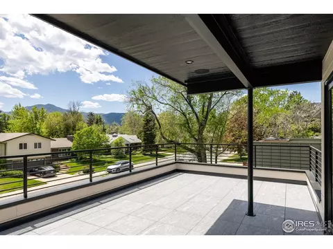 Exterior - 2595 Glenwood Dr, Boulder, CO 80304 photo 3 of 9