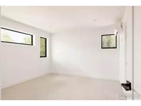 Bedroom - 2595 Glenwood Dr, Boulder, CO 80304 photo 5 of 7