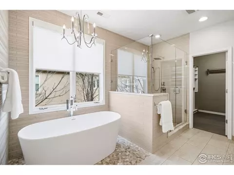 Bath - 4840 6th St, Boulder, CO 80304 photo 1 of 6