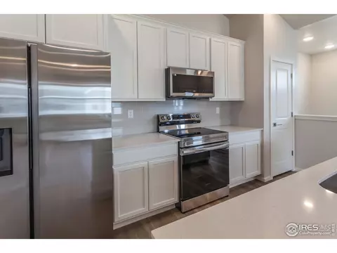 Kitchen - 2120 Falling Leaf Dr #1, Windsor, CO 80550 photo 3 of 9