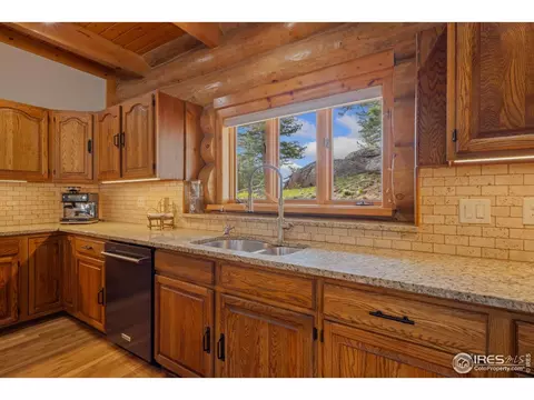 Kitchen - 95 Choctaw Rd, Lyons, CO 80540 photo 4 of 4