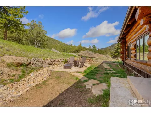 Exterior - 95 Choctaw Rd, Lyons, CO 80540 photo 3 of 6