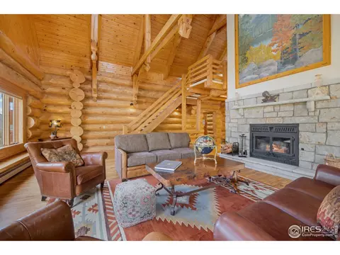 Living - 95 Choctaw Rd, Lyons, CO 80540 photo 2 of 8