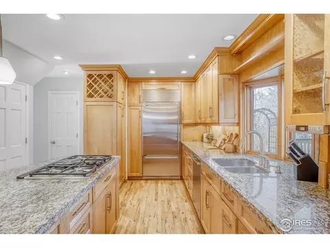 1740 Bear Mountain Dr, Boulder, CO 80305 photo 11