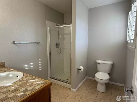 Bath - 613 Sumac St, Frederick, CO 80530 photo 2 of 4