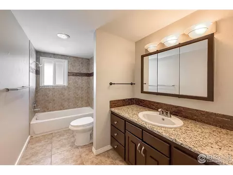 Bath - 37201 Northwest Dr, Windsor, CO 80550 photo 2 of 3