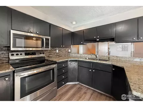 Kitchen - 37201 Northwest Dr, Windsor, CO 80550 photo 2 of 4