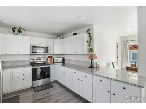 Kitchen - 4212 Yellowbells Dr, Evans, CO 80620 photo 4 of 7