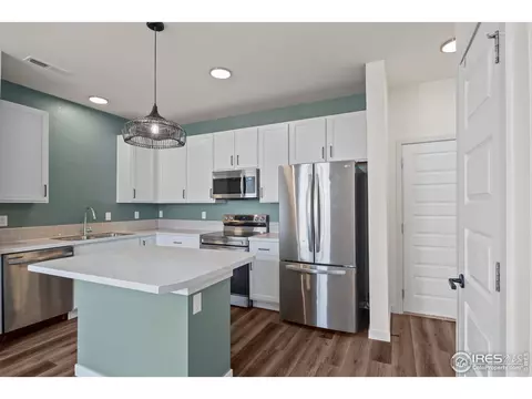Kitchen - 620 Apache Trl #B-3, Ault, CO 80610 photo 4 of 7