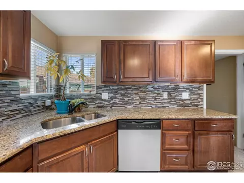 136 E 5th Ave, Longmont, CO 80504 photo 14