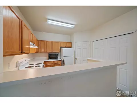 12182 E 2nd Dr, Aurora, CO 80011 photo 16