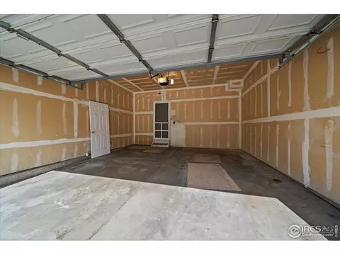 12182 E 2nd Dr, Aurora, CO 80011 photo 31