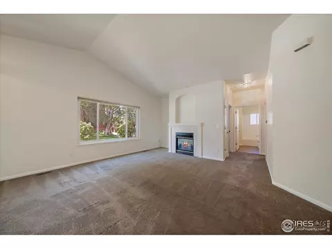 12182 E 2nd Dr, Aurora, CO 80011 photo 8