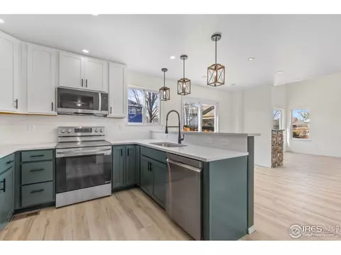 Kitchen - 10510 Dresden St, Firestone, CO 80504 photo 2 of 3