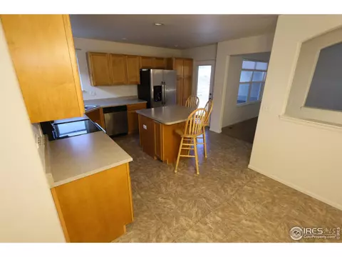 Kitchen - 542 Cherryridge Dr, Windsor, CO 80550 photo 6 of 6