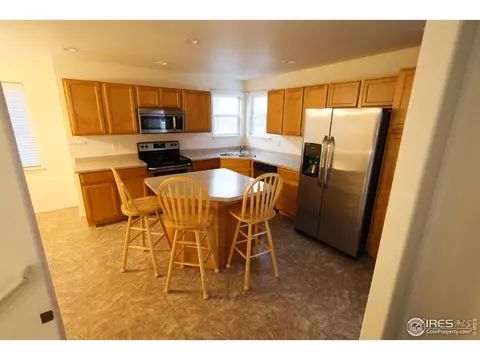 Kitchen - 542 Cherryridge Dr, Windsor, CO 80550 photo 5 of 6