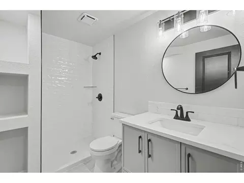 Bath - 147 Crabapple Dr, Windsor, CO 80550 photo 3 of 3