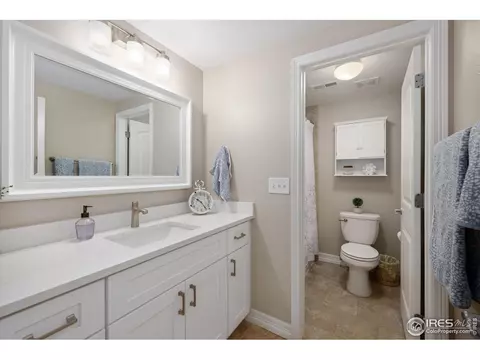 Bath - 355 Antora Ct, Windsor, CO 80550 photo 5 of 6