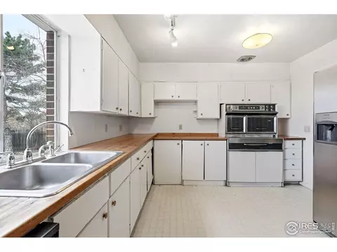 4595 Moorhead Ave, Boulder, CO 80305 photo 11