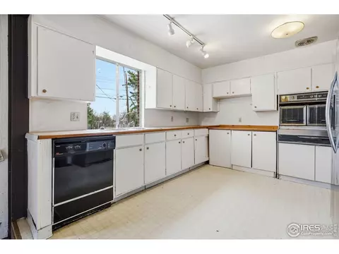 4595 Moorhead Ave, Boulder, CO 80305 photo 10