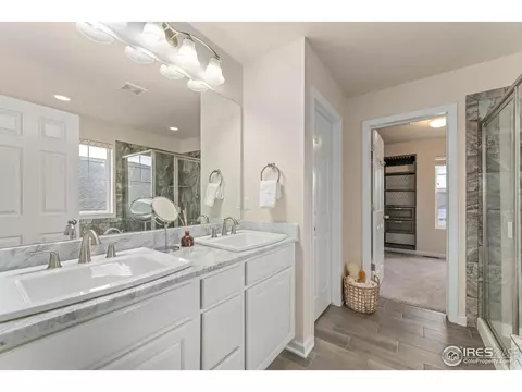 Bath - 3408 Eagle Butte Ave, Frederick, CO 80516 photo 2 of 4