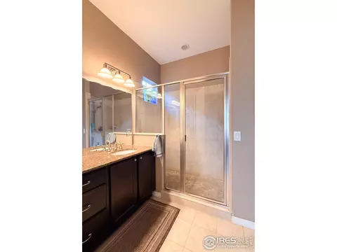 Bath - 2083 Vineyard Dr, Windsor, CO 80550 photo 3 of 8