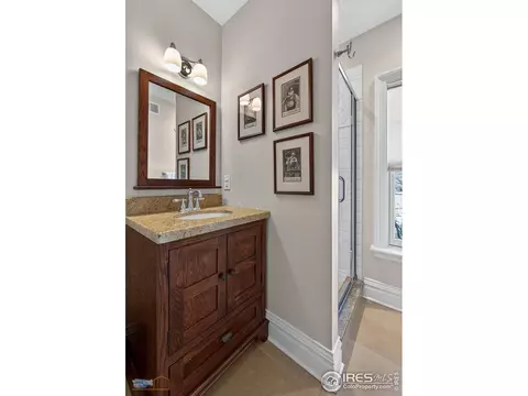 Bath - 2409 5th St, Boulder, CO 80304 photo 2 of 4