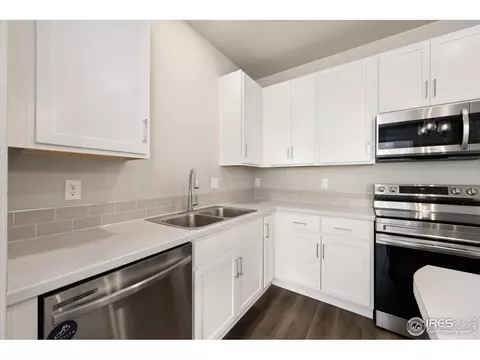Kitchen - 610 Apache Trl #D3, Ault, CO 80610 photo 2 of 4