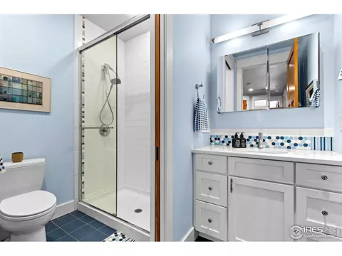 Bath - 1533 Old Tale Rd, Boulder, CO 80303 photo 4 of 5