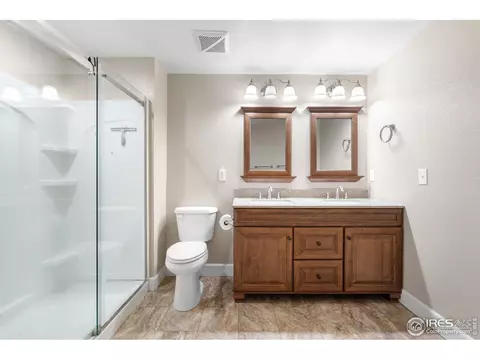 Bath - 5865 Quarry St, Timnath, CO 80547 photo 2 of 4