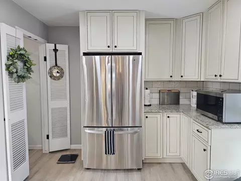 Kitchen - 511 Pawnee Dr, Sterling, CO 80751 photo 7 of 10
