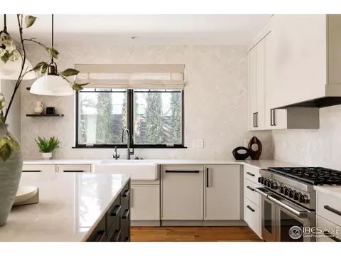 Kitchen - 1695 Orchard Ave, Boulder, CO 80304 photo 2 of 2