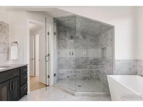 Bath - 1695 Orchard Ave, Boulder, CO 80304 photo 3 of 3
