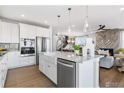 Kitchen - 250 Sugar Beet Ln, Berthoud, CO 80513 photo 3 of 4