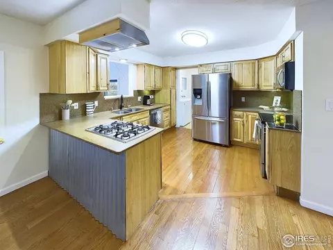Kitchen - 4667 Ashfield Dr, Boulder, CO 80301 photo 2 of 4